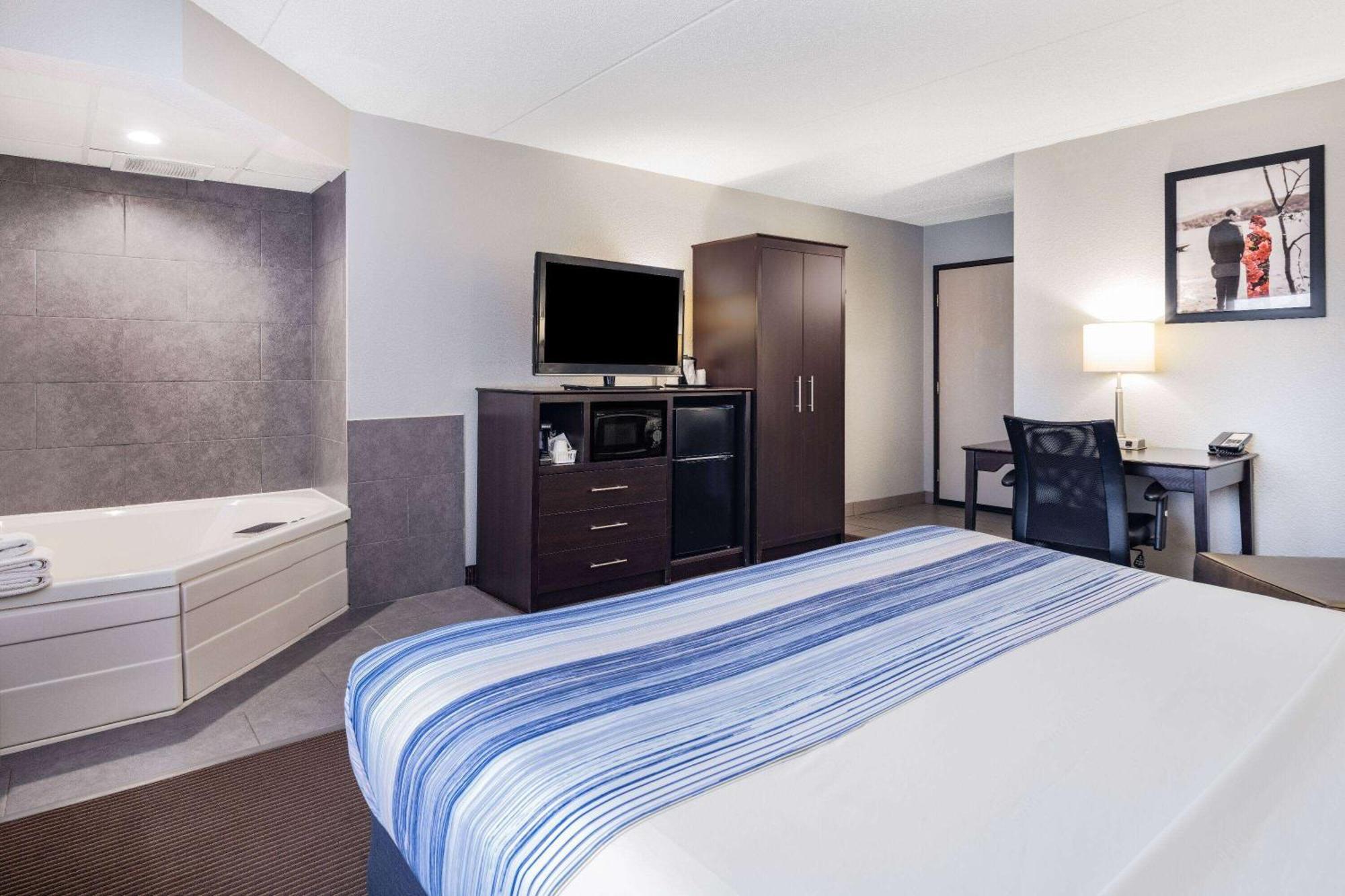 Americinn By Wyndham Plover Stevens Point Экстерьер фото